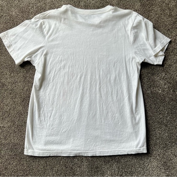 Men’s Tampa Bay Buccaneers shirt. - Picture 5 of 11